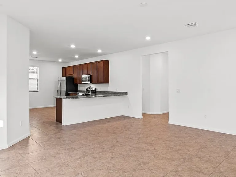 7093 W Muirwood Ln — Photo 9