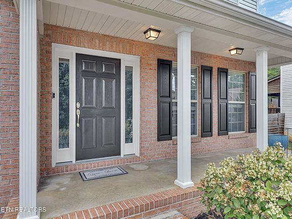 2nd image of 10313 Saint Regence Ln