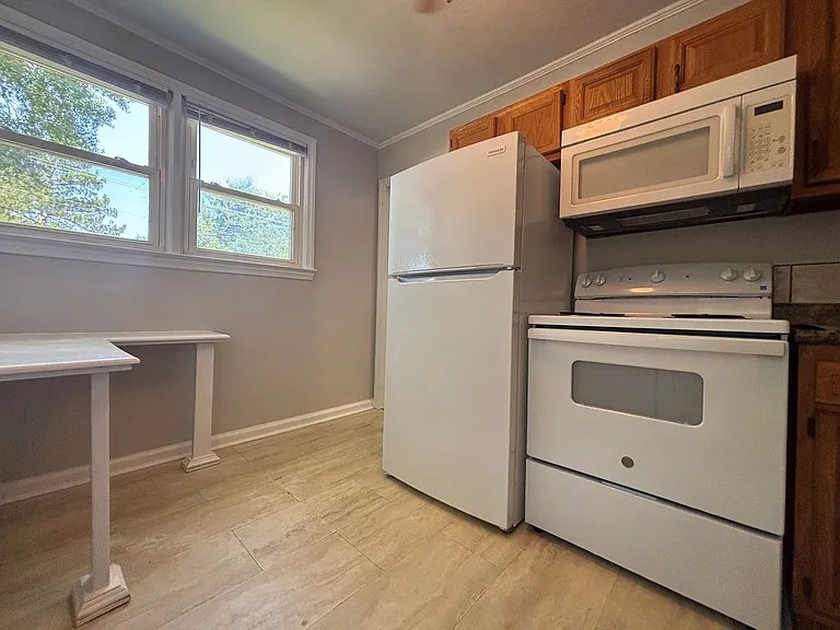 412 New River Dr — Photo 6