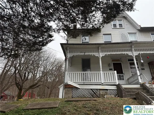 3714 Old Mill Rd, Slatington, PA 18080