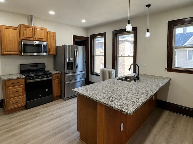 1509 11th Ave S #2 — Photo 5