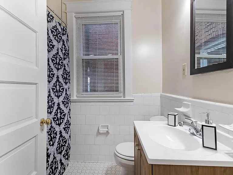1724 T St NW #23 — Photo 13