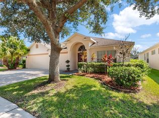 6800 Sparkling Way, Wesley Chapel, FL 33545