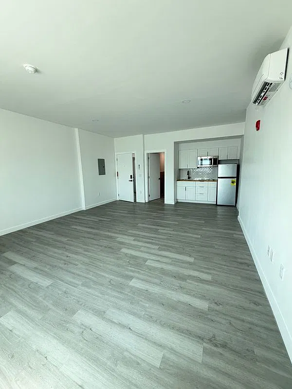 5401 NW 2nd Ave — Photo 1