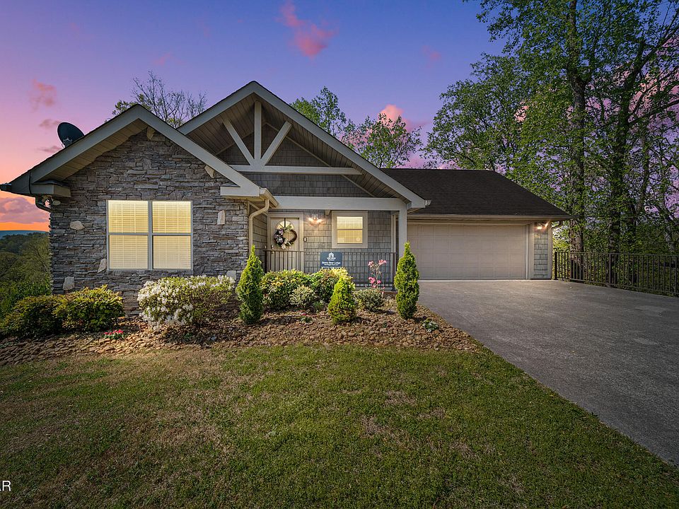 1st image of 405 Maggie Mack Ln