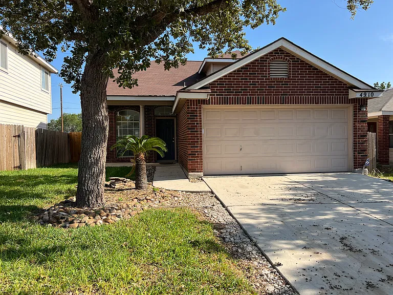 4910 Crestwood Hill Dr — Photo 25