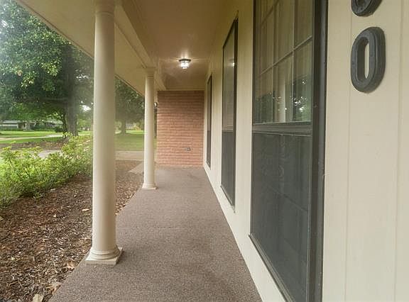 3rd image of 3480 Brentwood Dr