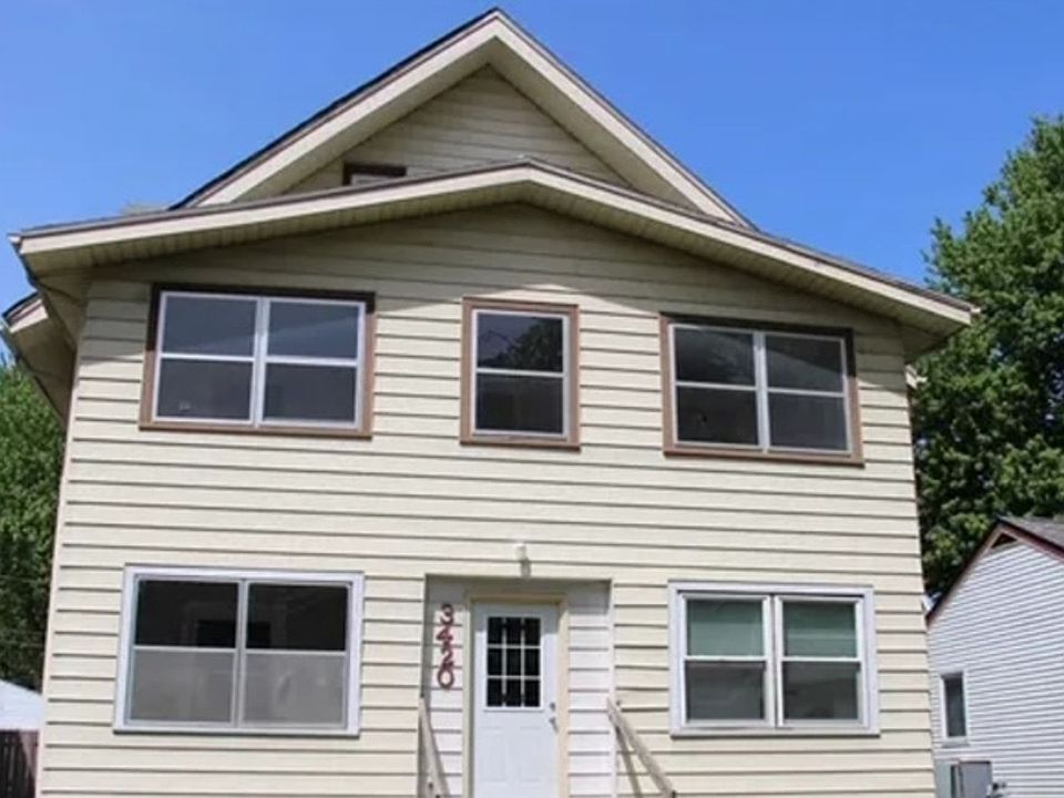 1st image of 3420 Oxford St APT 6