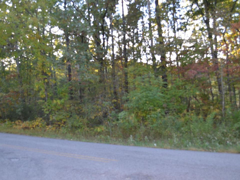 2nd image of E Mayland Dr
