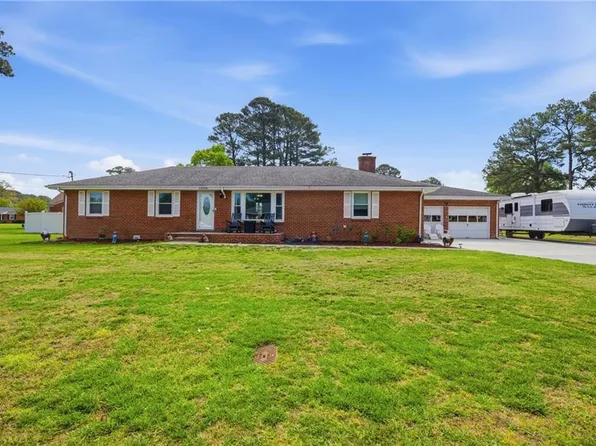 4209 San Salvador Dr, Chesapeake, VA 23321