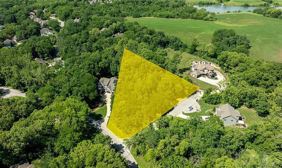 1st image of 10309 Blakewood Dr