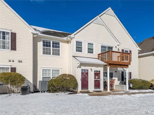 74 Wagon Wheel Rd #74, Quakertown, PA 18951