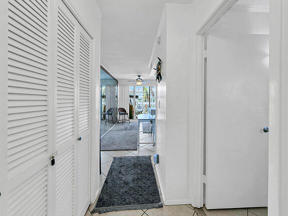 3rd image of 775 Gulf Shore Dr #1031
