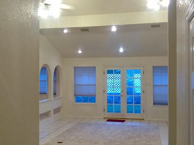 7417 Mission Viejo Dr — Photo 3