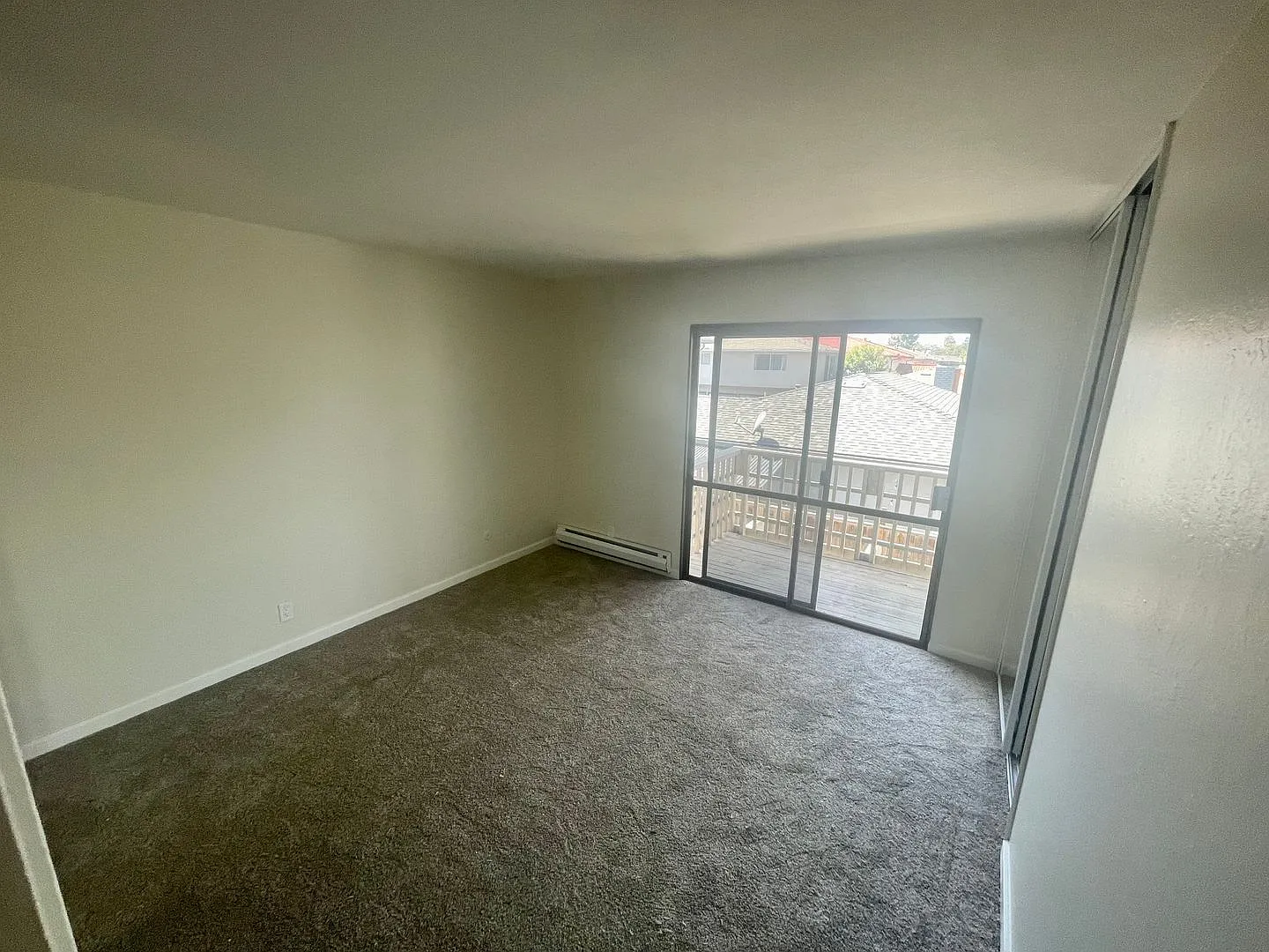 345 - 190 Adler Ave — Photo 3