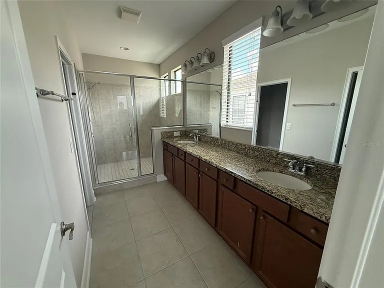 29211 Perilli Pl — Photo 17