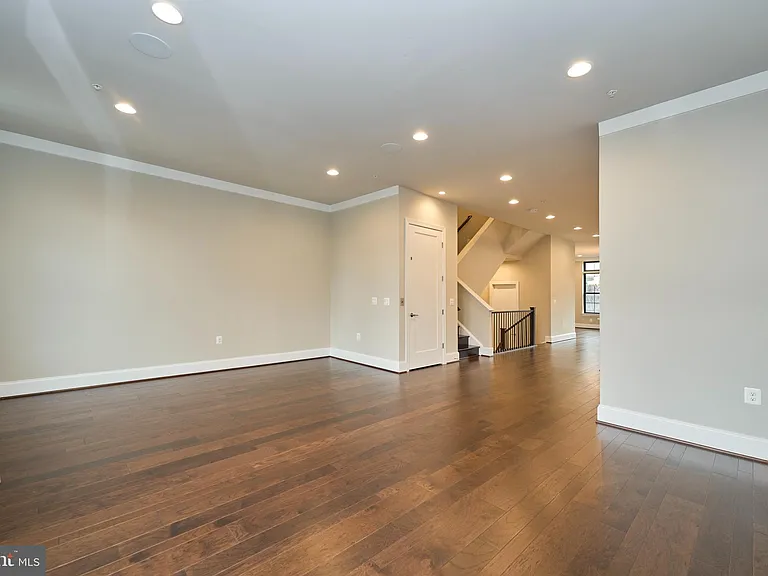 20442 Northpark Dr — Photo 23