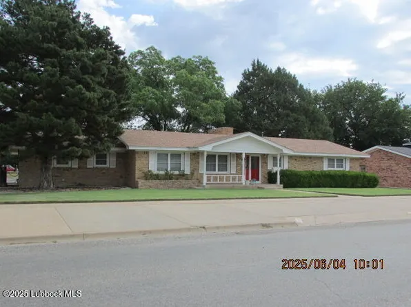 1736 W Avenue D, Muleshoe, TX 79347