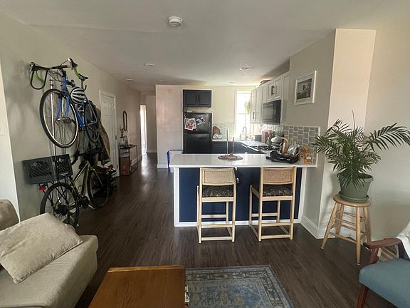 5th image of 1525 E Moyamensing Ave Floor 2
