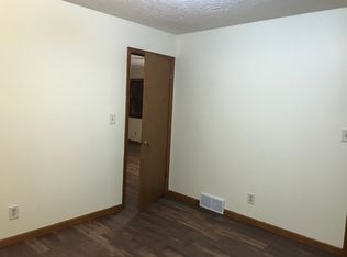 2612 Palmer Dr #C, Fremont, NE 68025