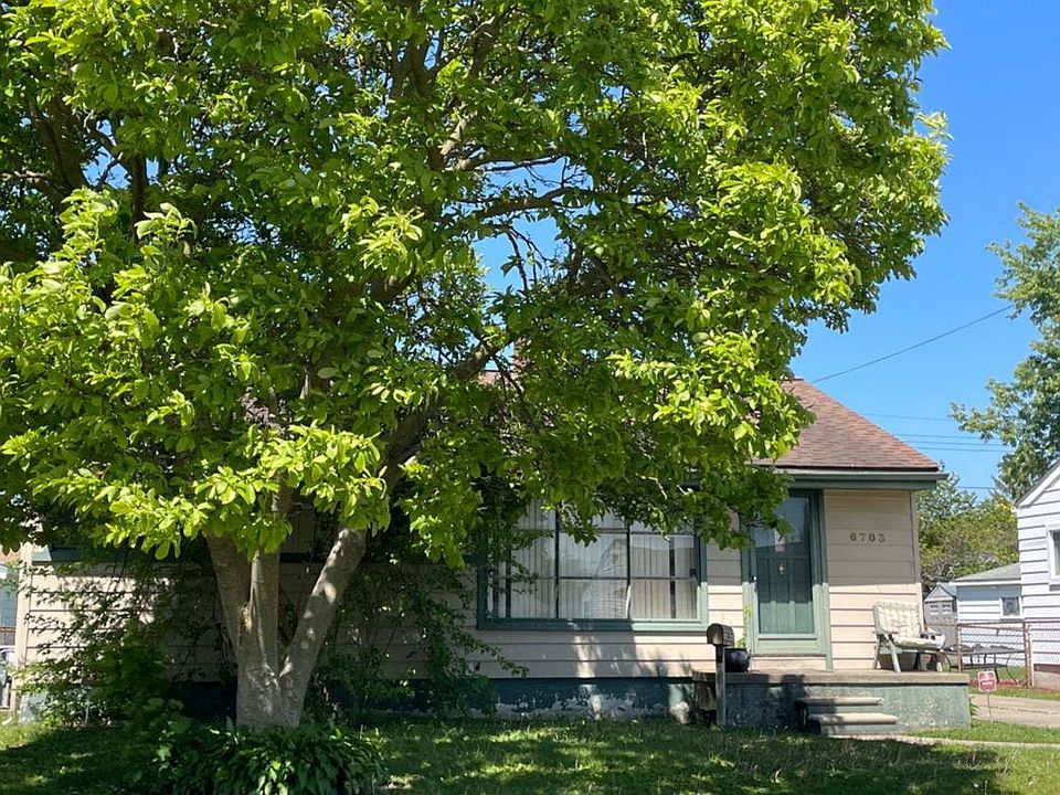 1st image of 6703 Helen St