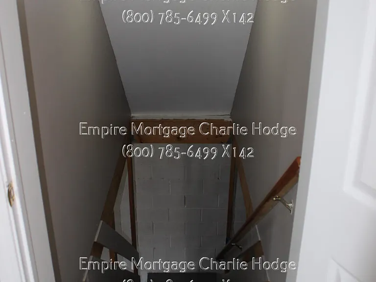 4525 Terri Ln — Photo 53