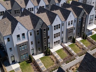 351 E Village Ln, Nashville, TN, 37216