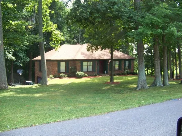 306 Wildflower Ln, Campbellsville, KY 42718