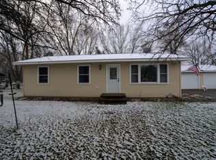 720 W 9th St, Rush City, MN 55069