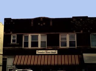 7 Nippersink Rd APT 1, Fox Lake, IL 60020