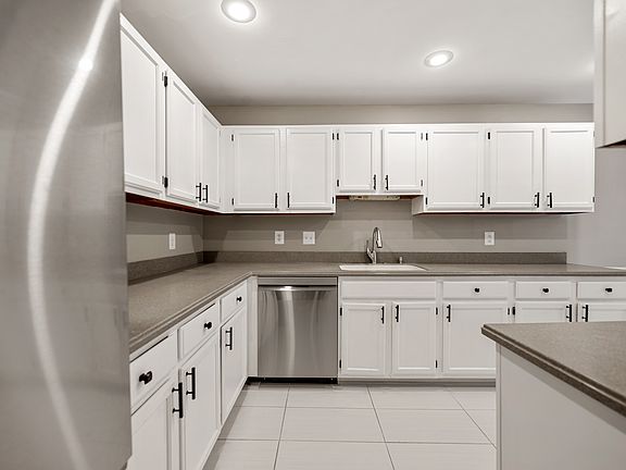 4th image of 6104 Old Brentford Ct