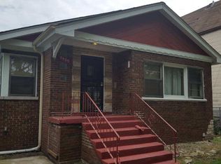 7925 S Escanaba Ave, Chicago, IL