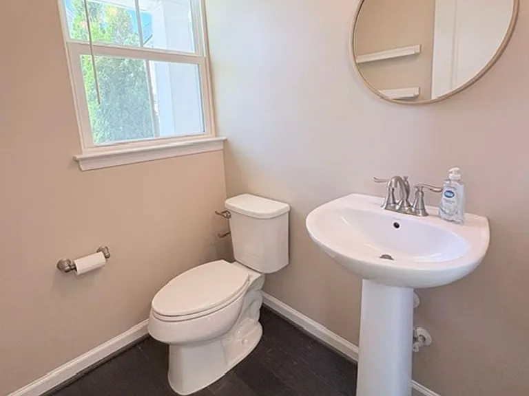 22110 Fulmer Ave — Photo 18