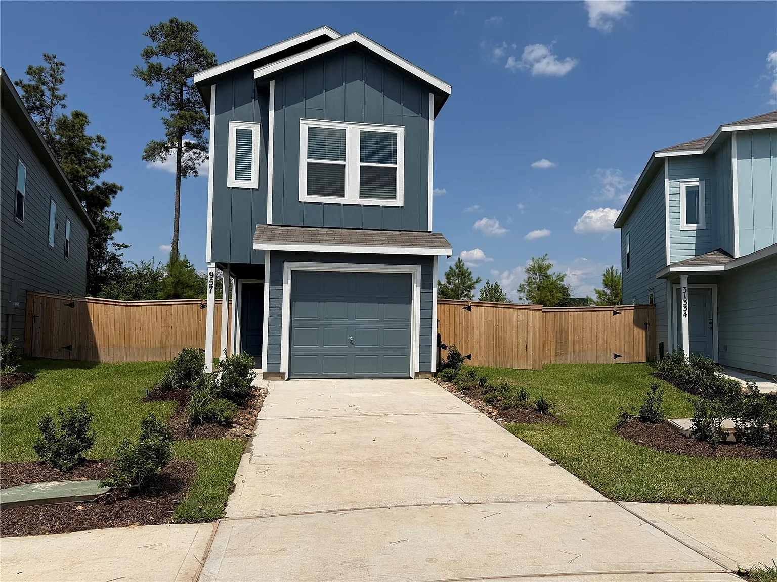 3 bed, 2.5 bath, 1189 sqft, $1,650 — Photo 1