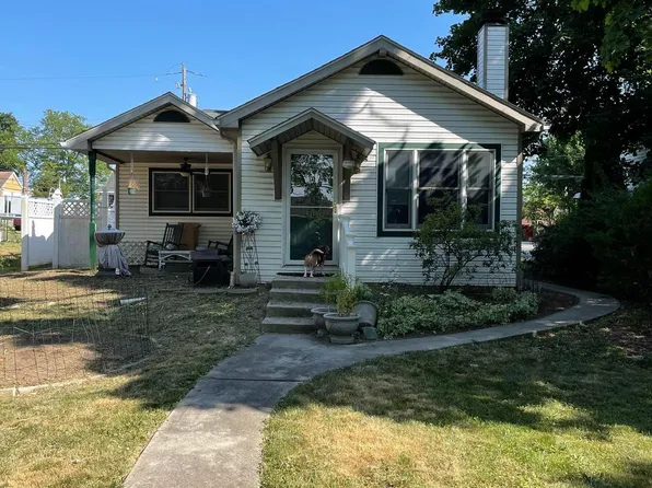 4715 Smith St, Harrisburg, PA 17109