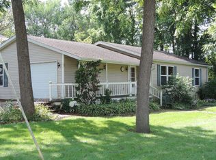 502 S 3rd St, Malta, IL 60150