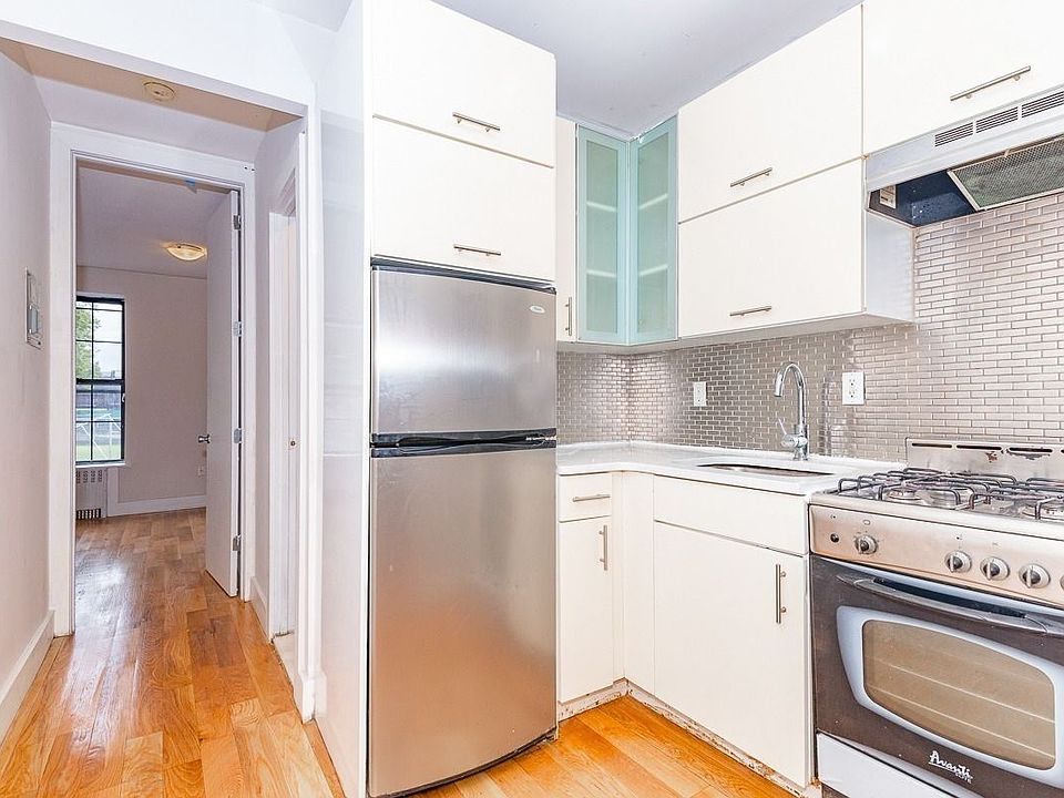 1st image of 1420 Putnam Ave #4S