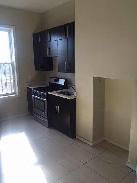 2nd image of 1190 Bushwick Ave APT 3