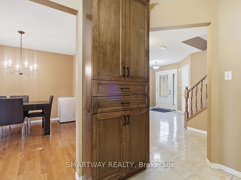 646 Ridgeview Dr — Photo 13