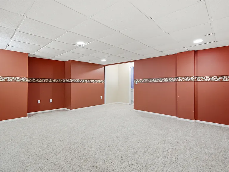 4431 Spring Field Ln — Photo 6