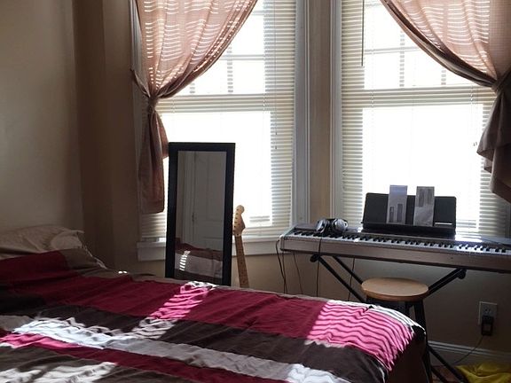 2nd image of 152 Highland Ave #101
