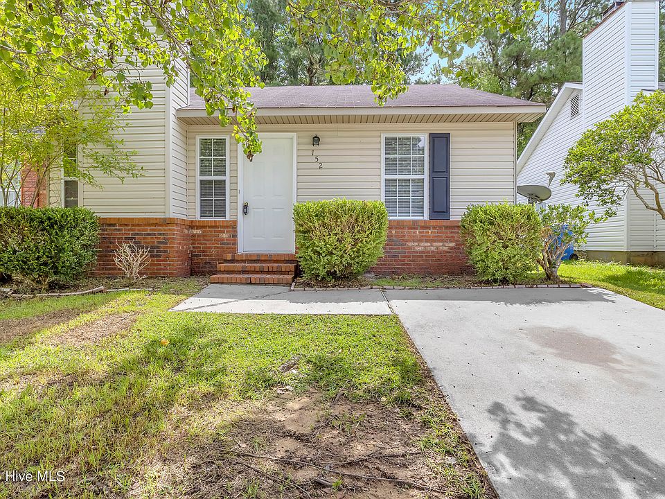 1st image of 152 Brenda Drive