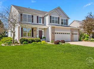 2812 Plante Rd, North Aurora, IL 60542