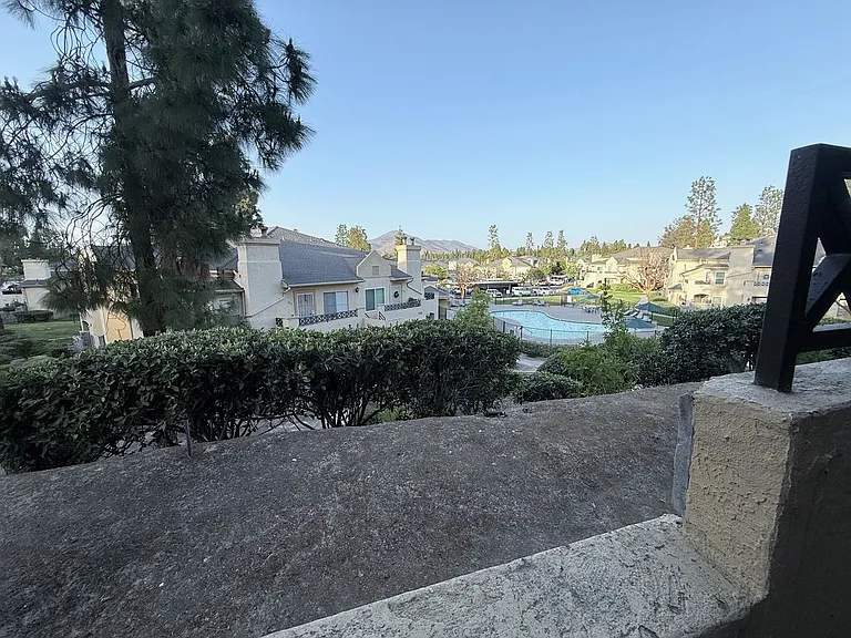 2035 Lakeridge Cir #101 — Photo 22