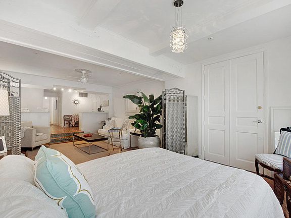 2nd image of 235 Sunrise Ave #1108
