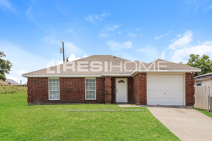 1st image of 2626 Camel Ct