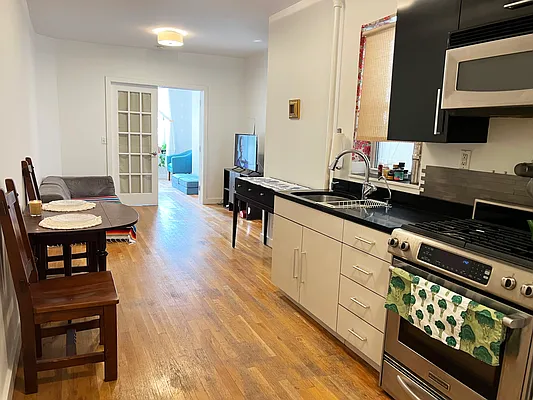 Rented by Compass | media 2