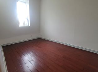 32 Windermere Ave #1, Toronto, ON M6S3J2