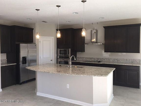 5th image of 1510 Paso Fino Dr