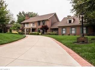 3745 Old Colony Dr NW, Canton, OH 44718